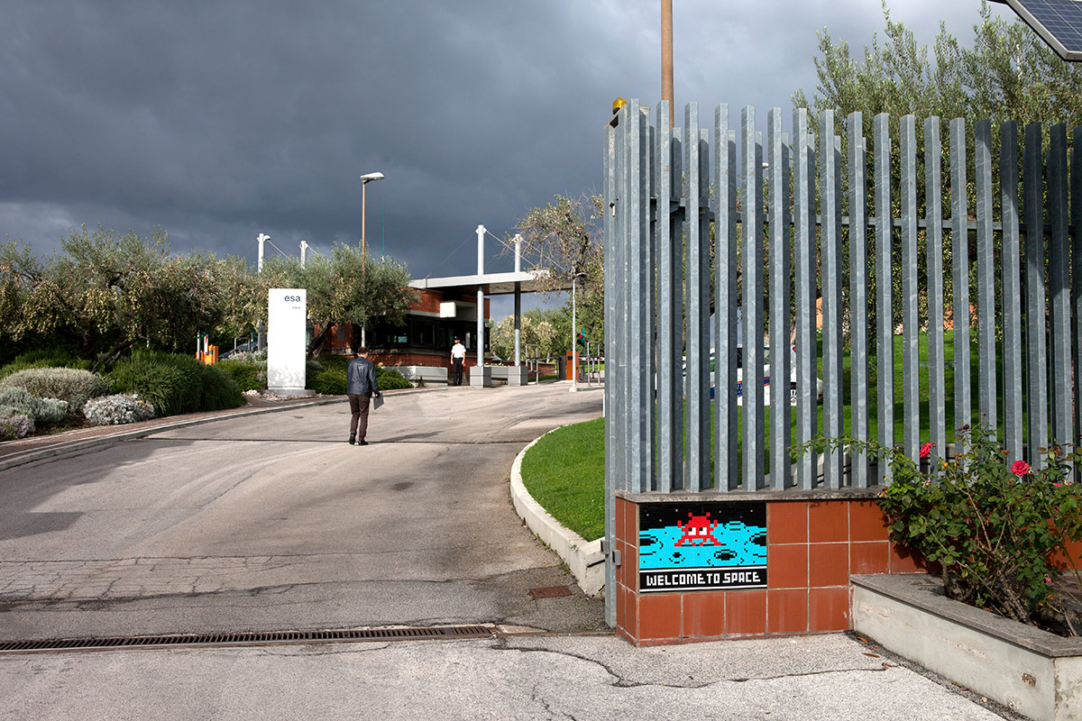 Invader - Background image