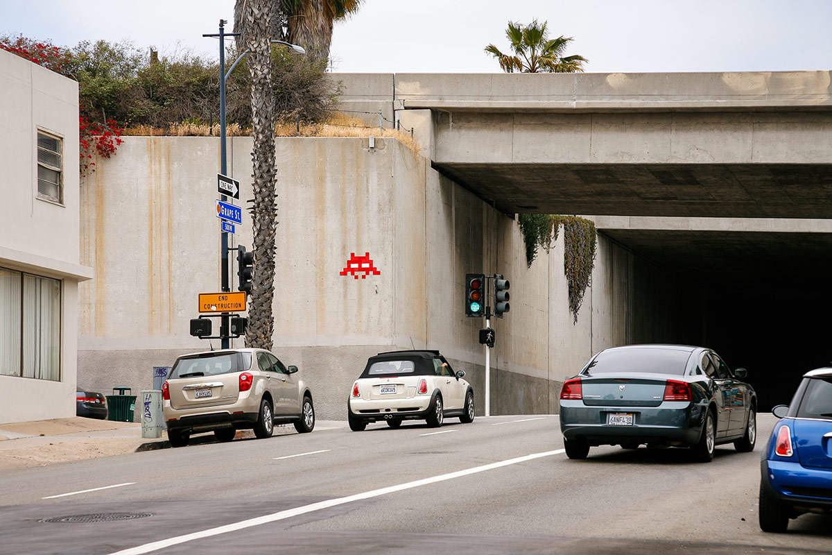 Invader - Background image