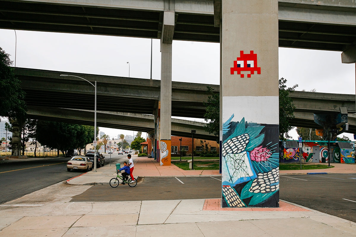 Invader - Background image