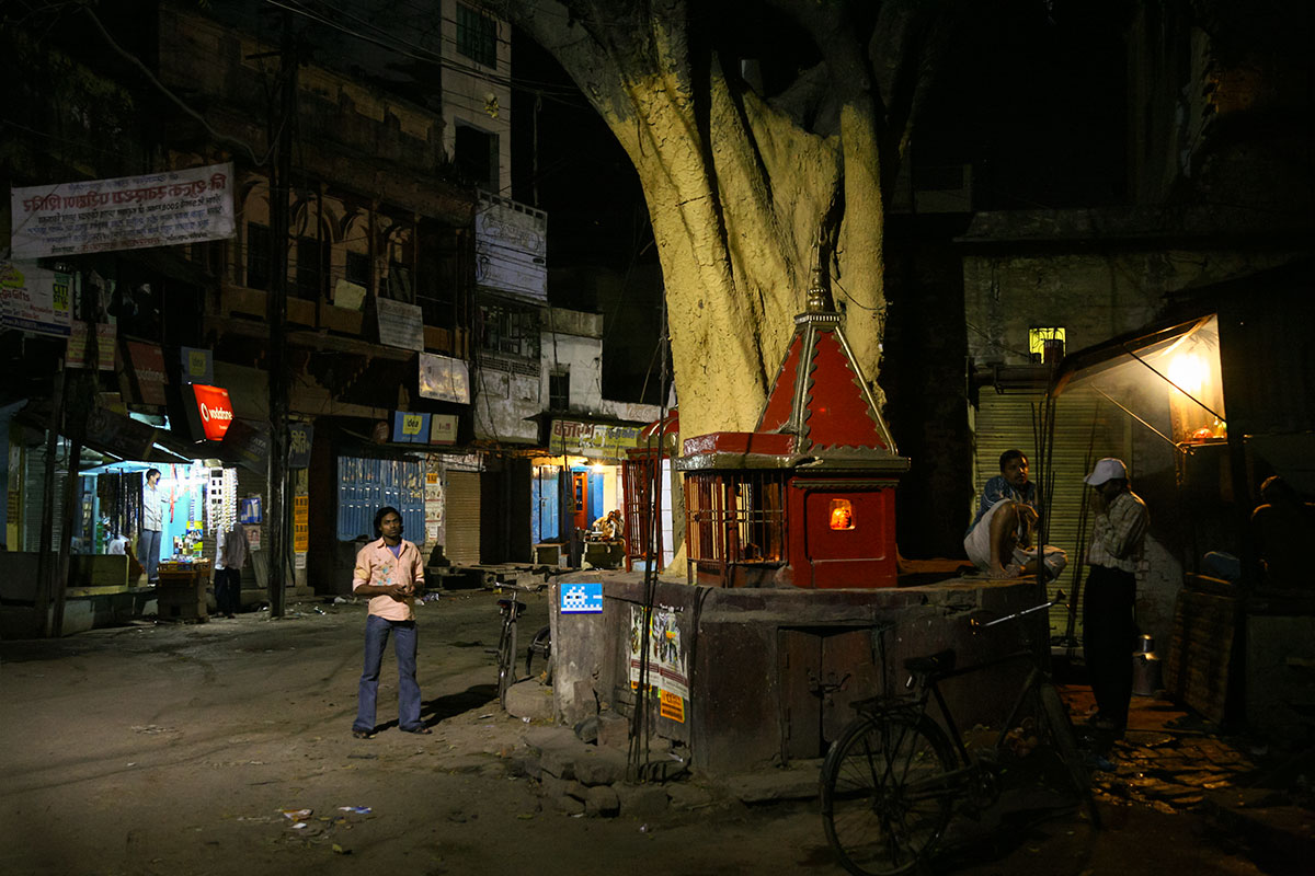 Invader - Background image