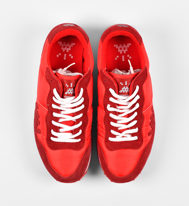 01 Point Sneakers (Red)