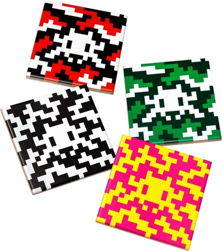 Camo Green & White Tile